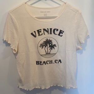 American Eagle Venice Beach cropped t-shirt